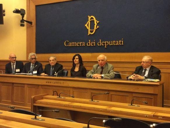 Camera dei deputati - Giuseppe Vignato interviene sull'impiego di antibiotici